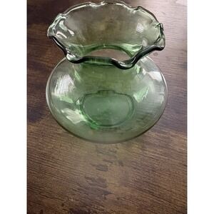 Vintage Glass Green Ruffled Vase Small Display Collectible Item 4 in. Tall Decor